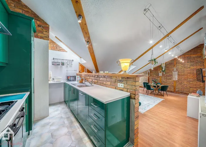 Acme 4* Budapesta